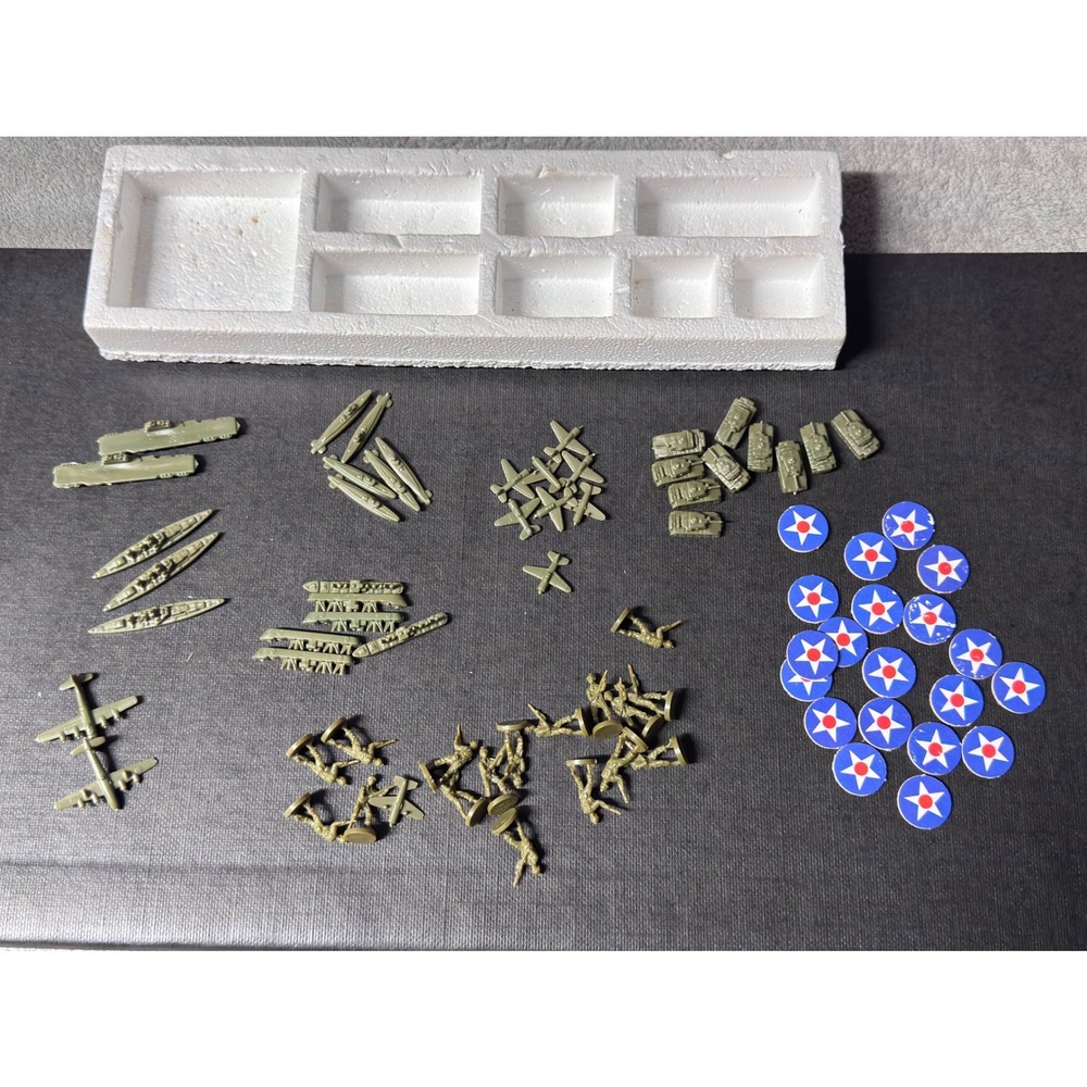 1984 Axis & Allies USA Army Replacement Pieces Ships Planes Reference Chart Tray
